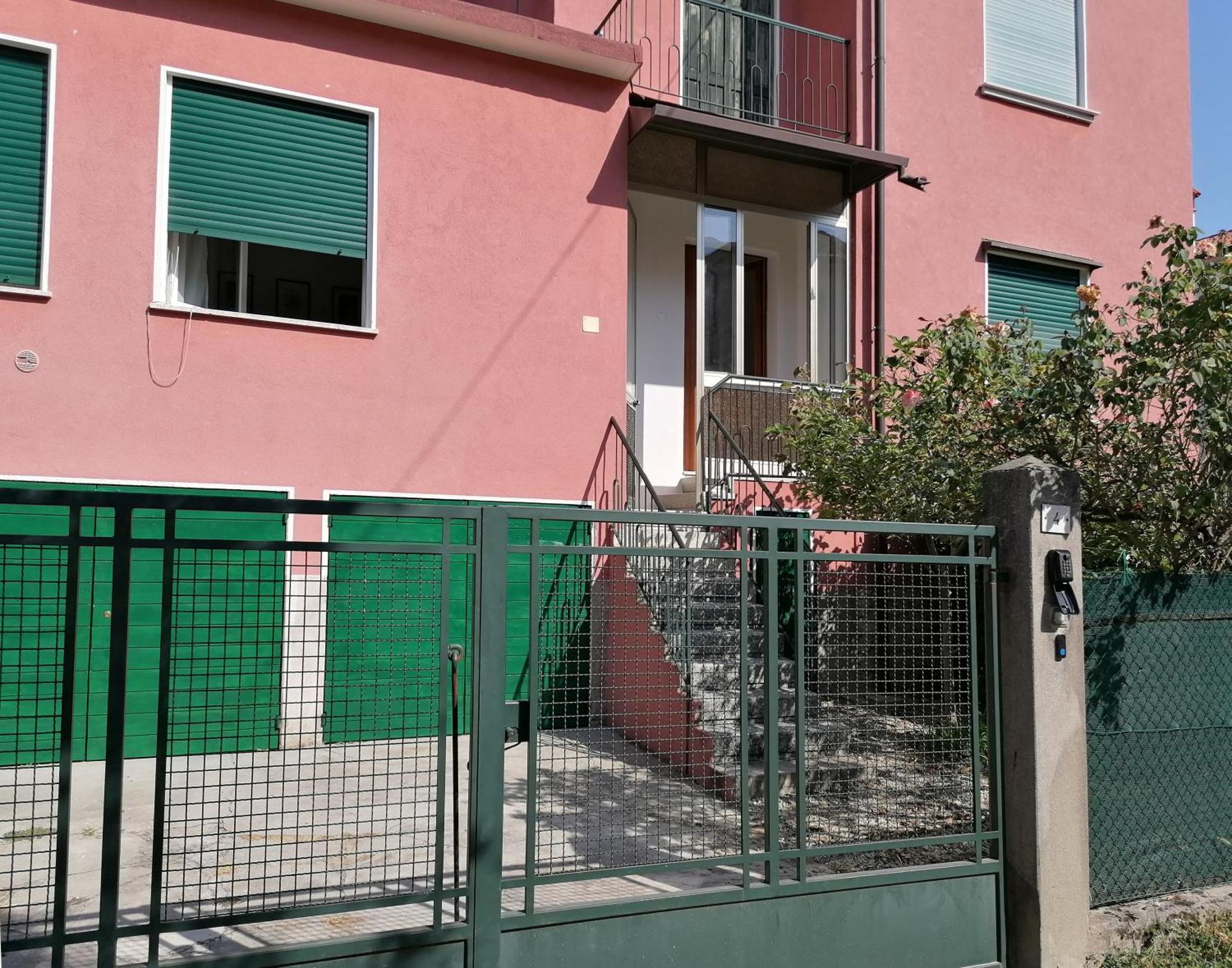 Lungo Sile Daire Treviso Dış mekan fotoğraf